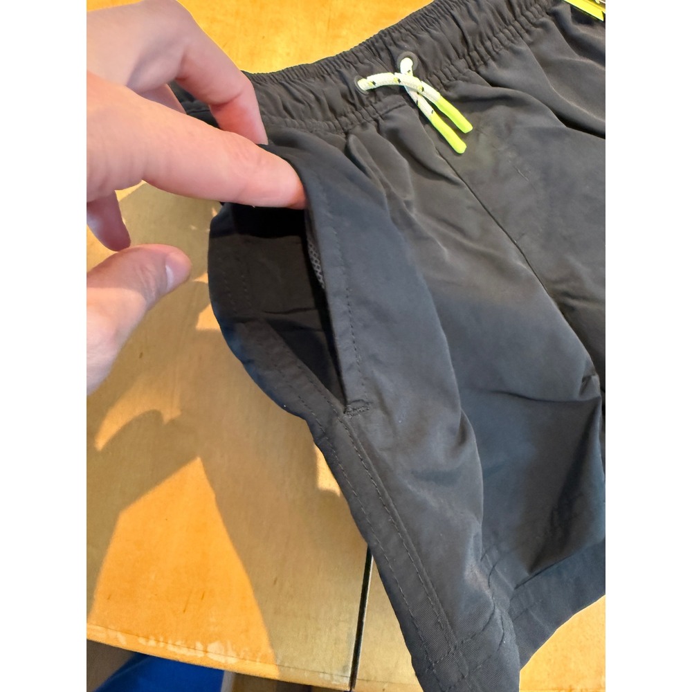 Art Class Boys Black Swim Trunks UPF 50+ Mid-Thigh‎ Shorts Size S 6/7 NWT - Picture 12 of 13